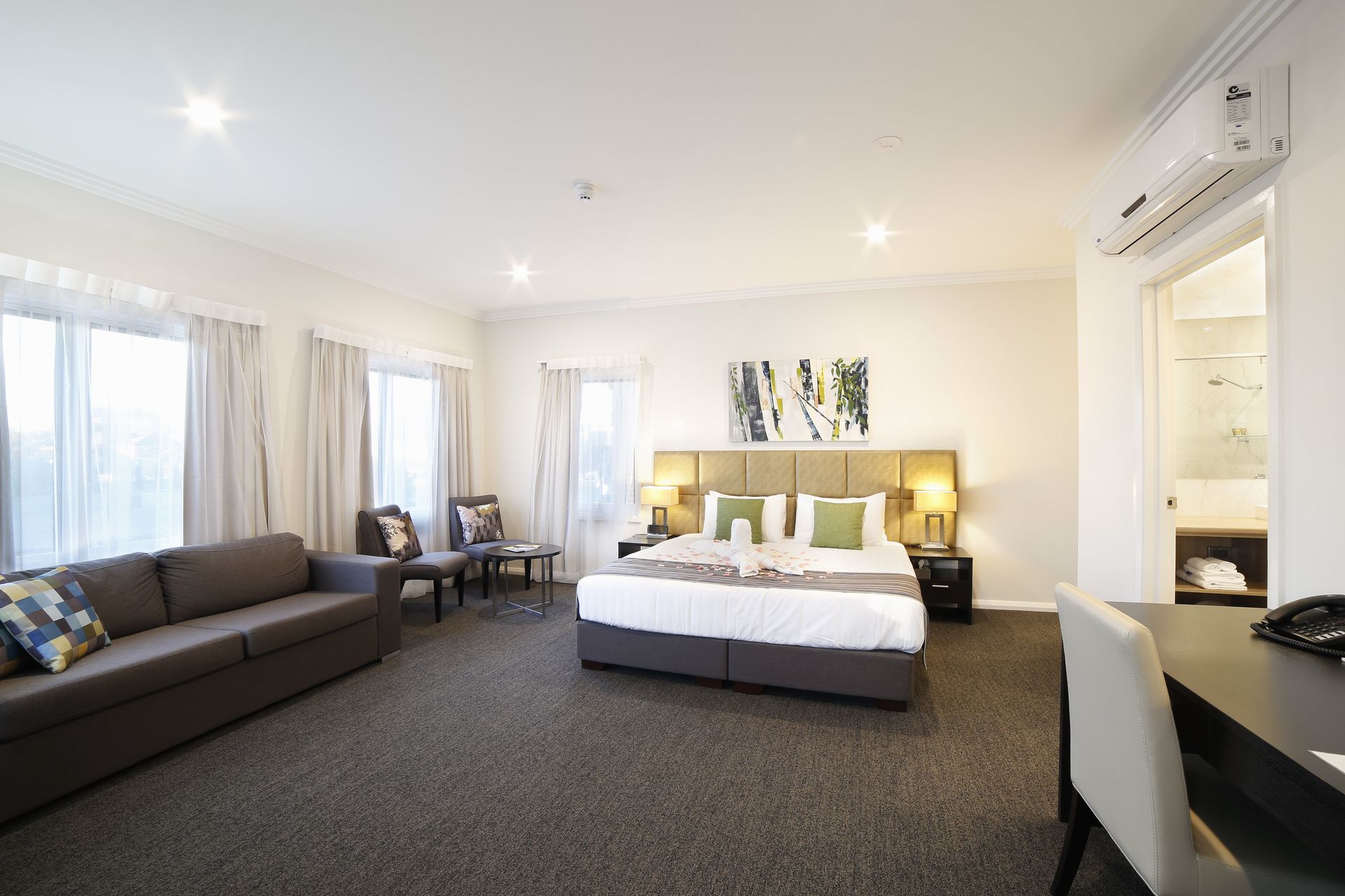 hotel accomodation for family
