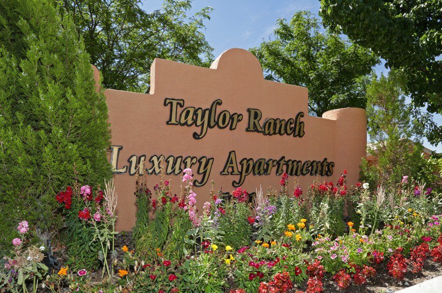 Taylor Ranch Luxury Apartments