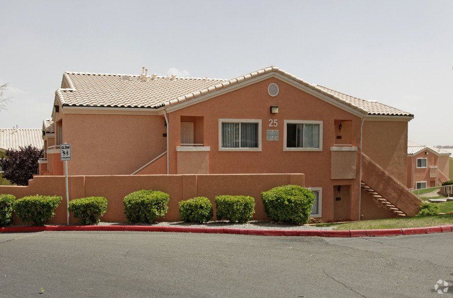 Taylor Ranch Luxury Apartments