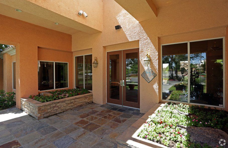 Taylor Ranch Luxury Apartments