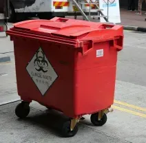 curbie-sanitation-backyard-trash-and-recycling-combo