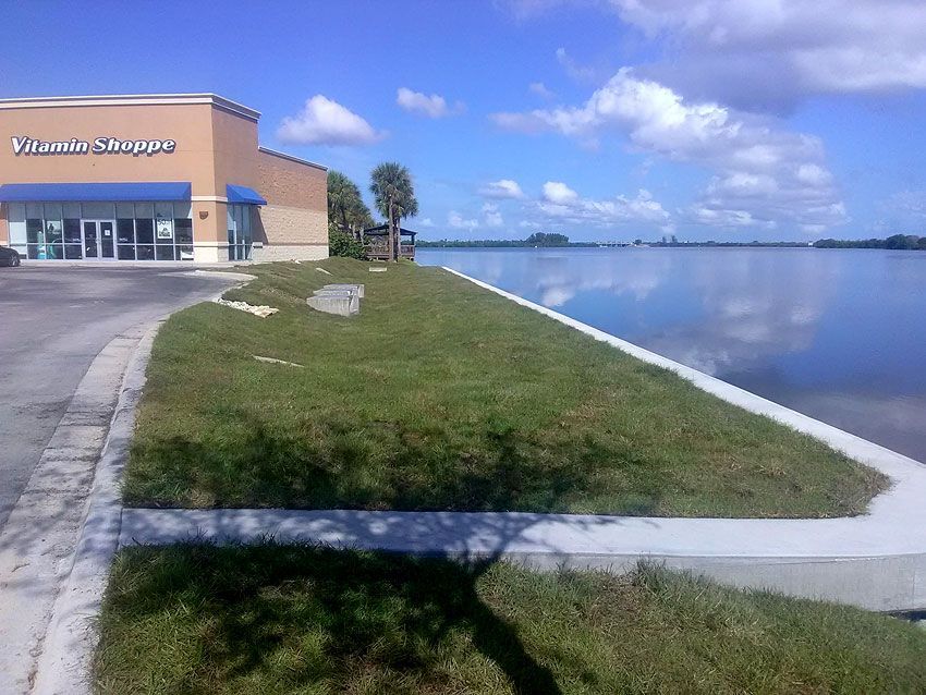 Vinyl Seawall Near Lake — Cocoa Beach, FL — Darrell’s Docks