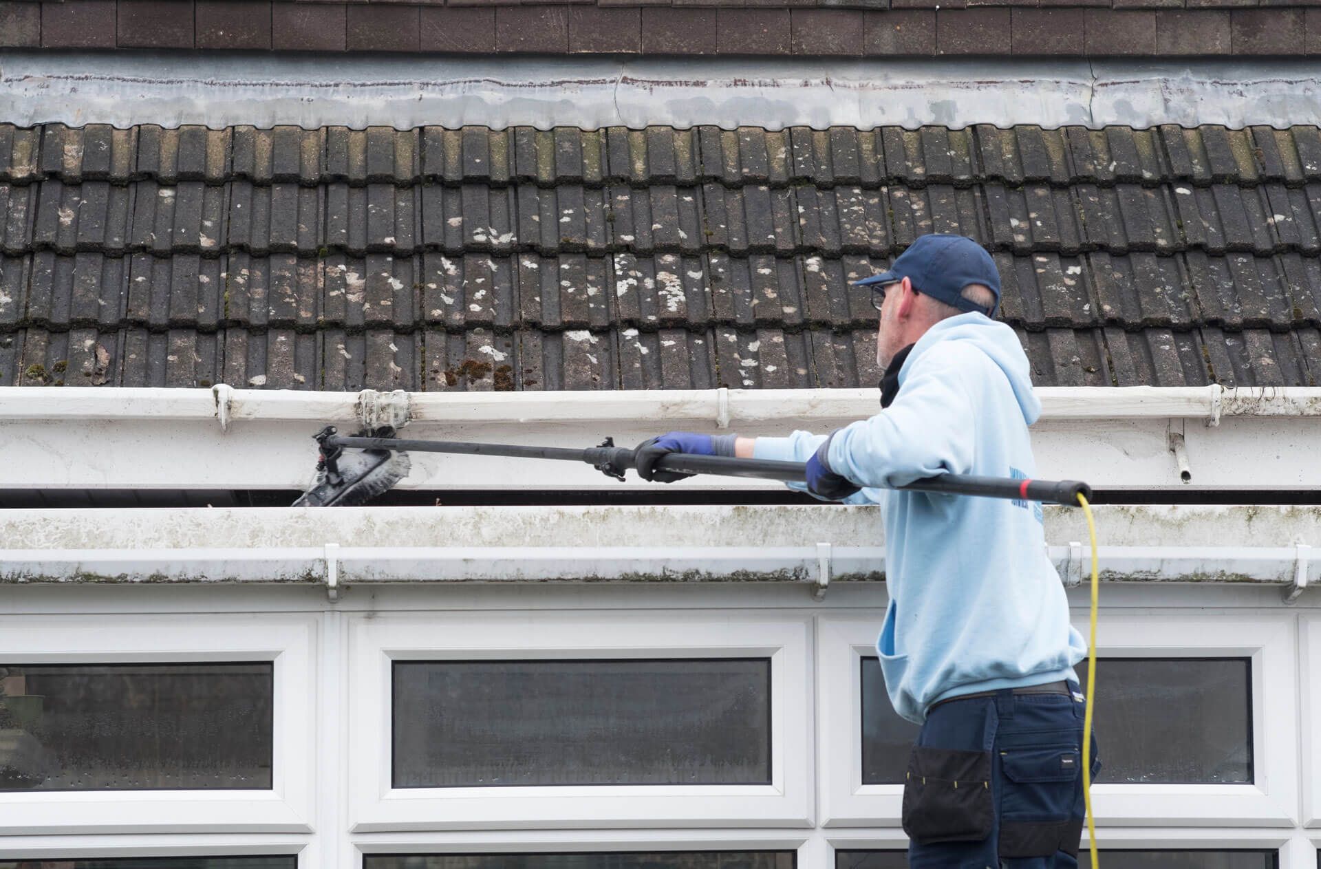 gutter cleaning st louis