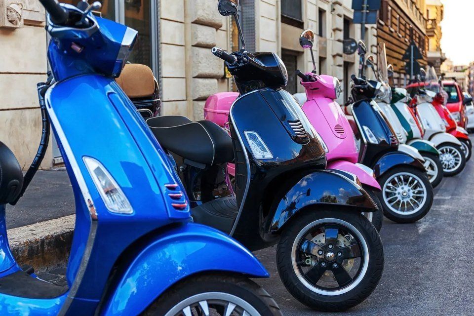 Scooter per targhe