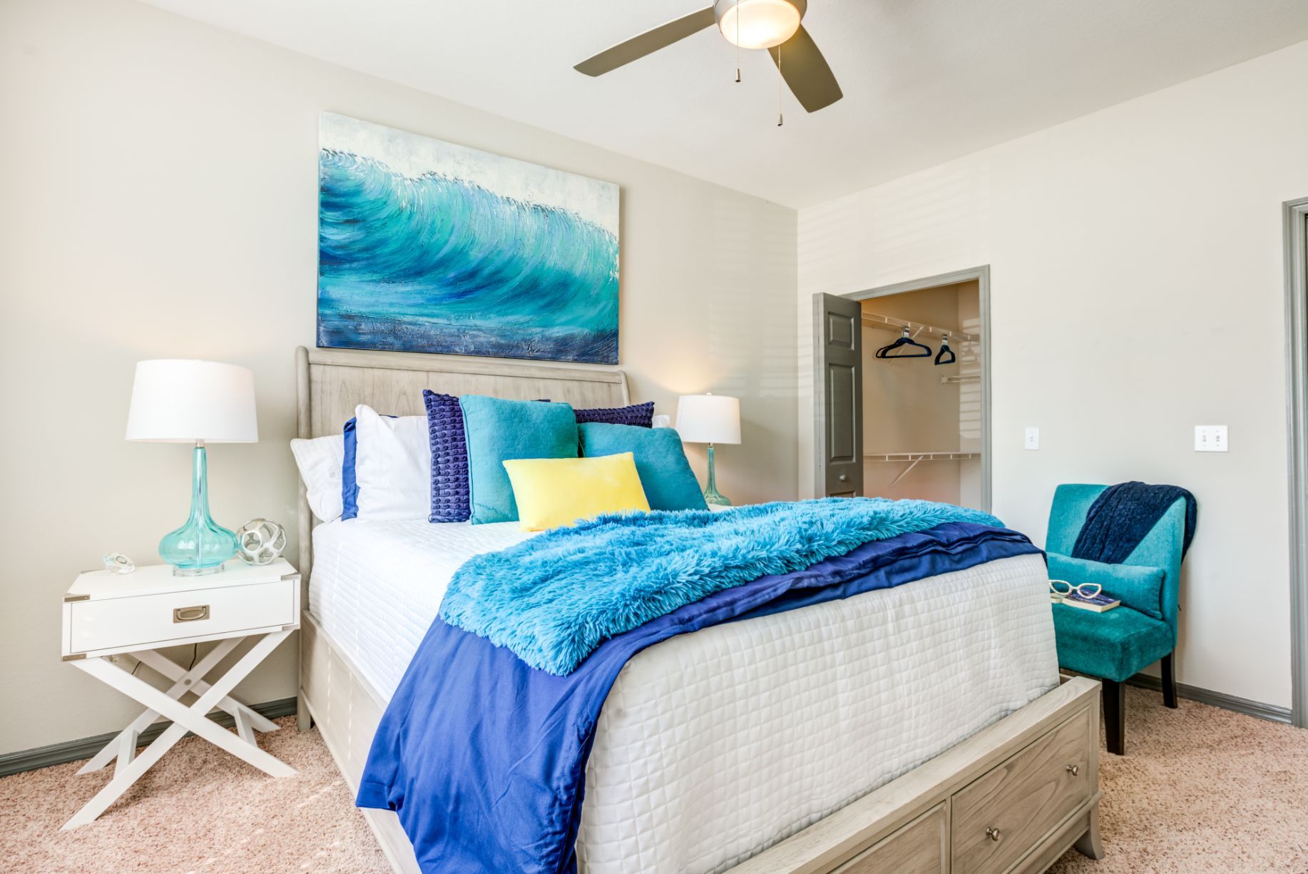 Burano Hunter's Creek Apartment Bedroom
