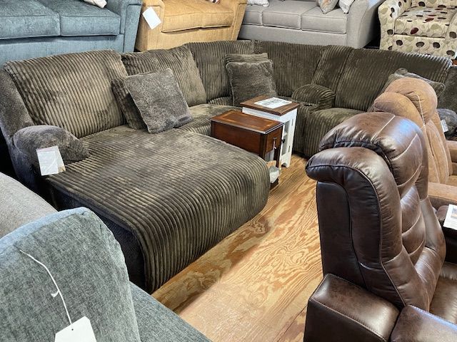 Reclining Sectional - Hanover, PA - Tipton's New & Used Furniture Reclining Sectional - Hanover, PA - Tipton's New & Used Furniture