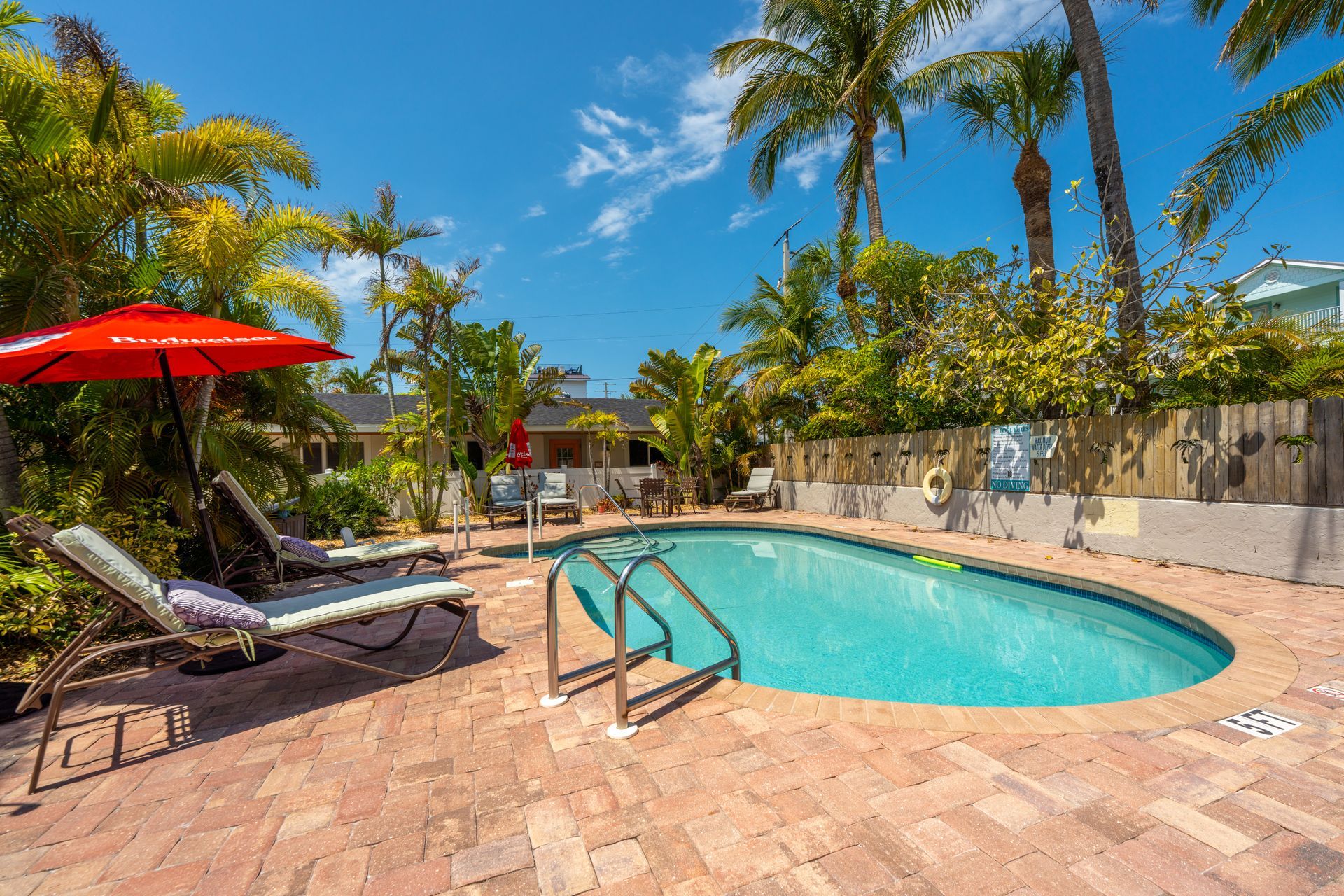 Grill area of Palm Tree Villas Common area.
