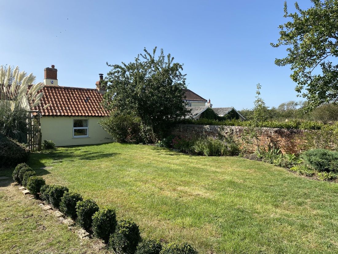 marsh view aldeburgh suffolk holiday cottage