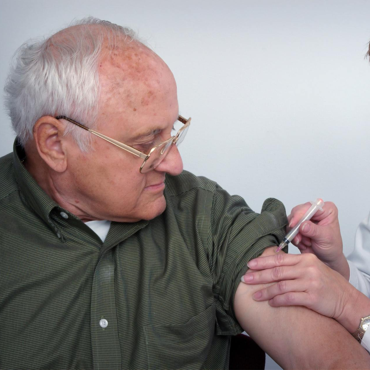 Vaccination at Lotus Family Clinic in Delacombe