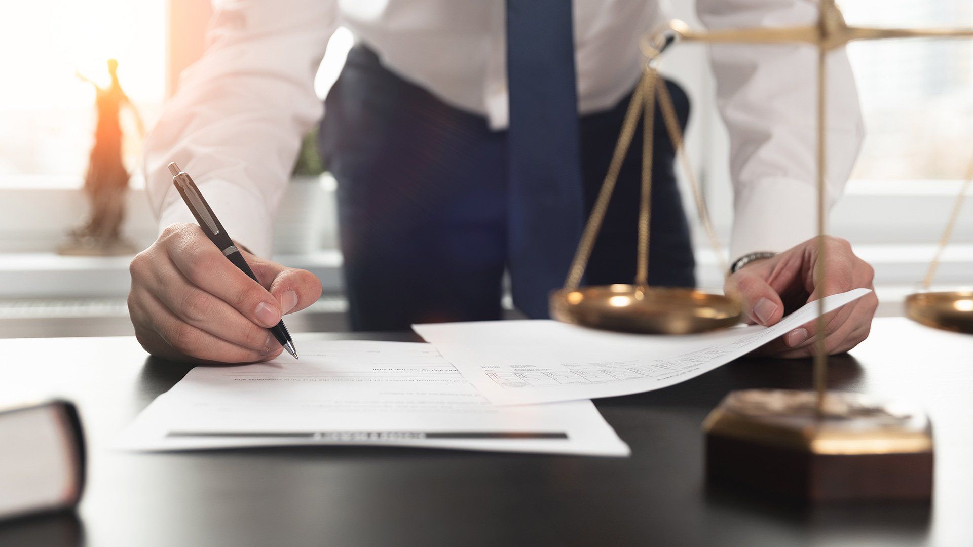 Realizamos todo tipo de mediaciones propias de cualquier escribanía