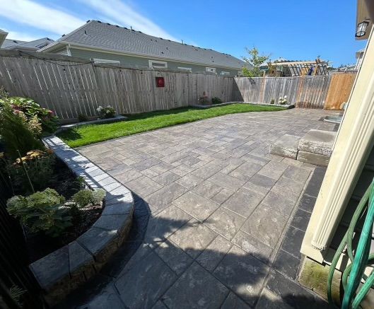 A pile of white bricks laying on top of each other