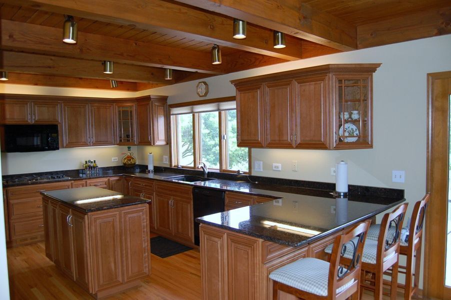 Large island countertop