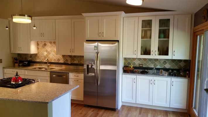 Custom cabinets for modern kitchen