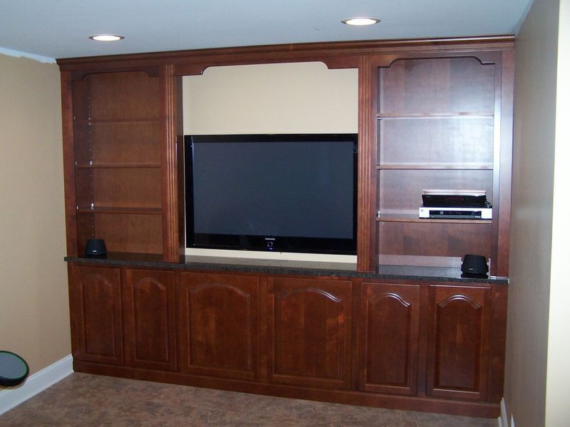 Television cabinet