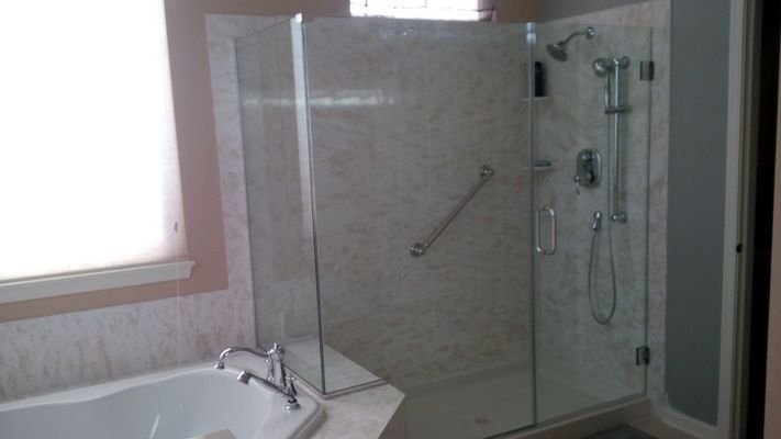 Bathroom with bathtub