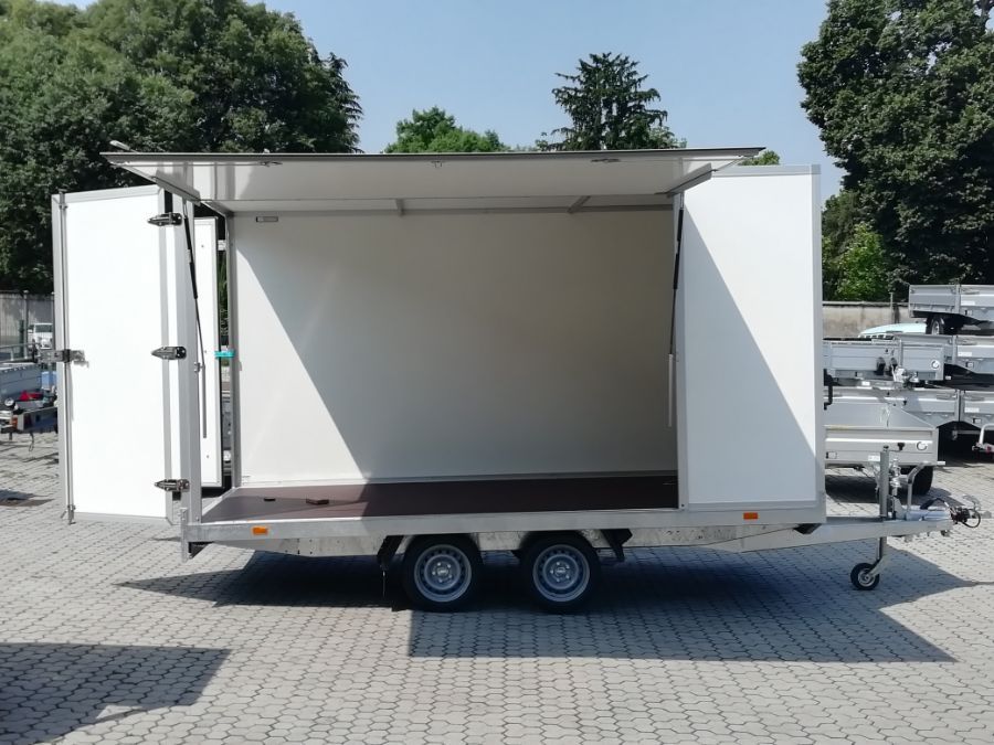 rimorchio per veicolo