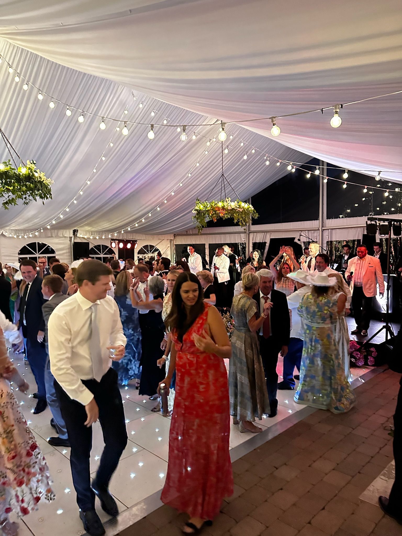 los angeles wedding music
