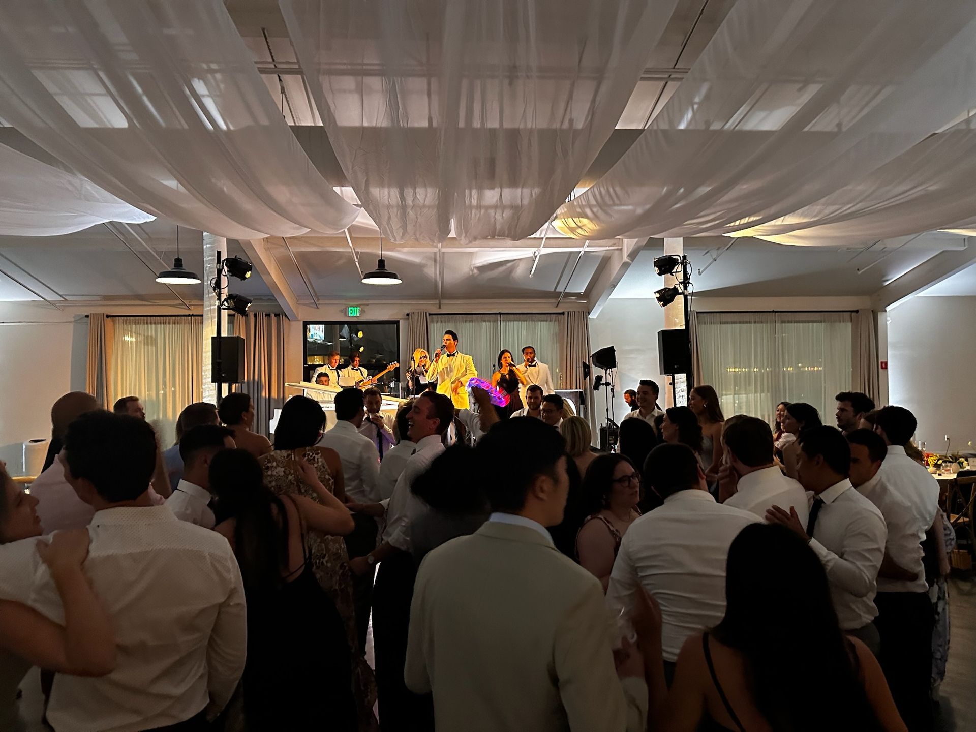 live band for weddings