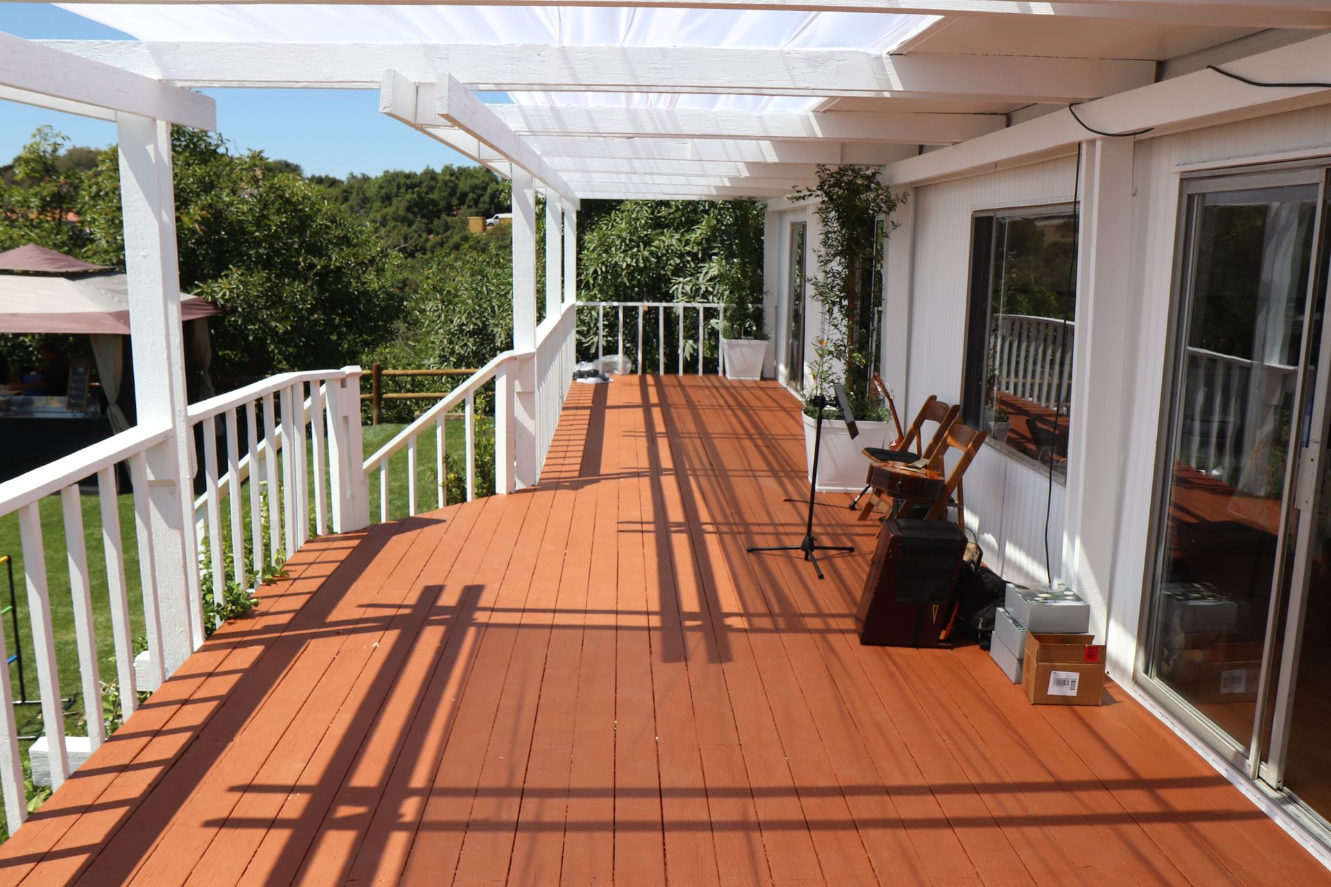 Wild Acres Covered Wraparound Deck Area