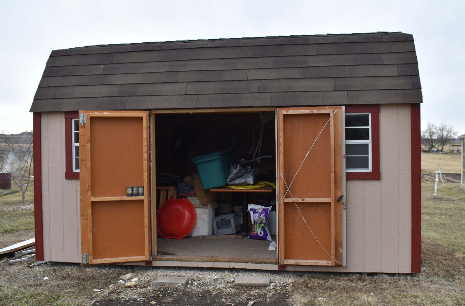 Lofted shed in need of organization