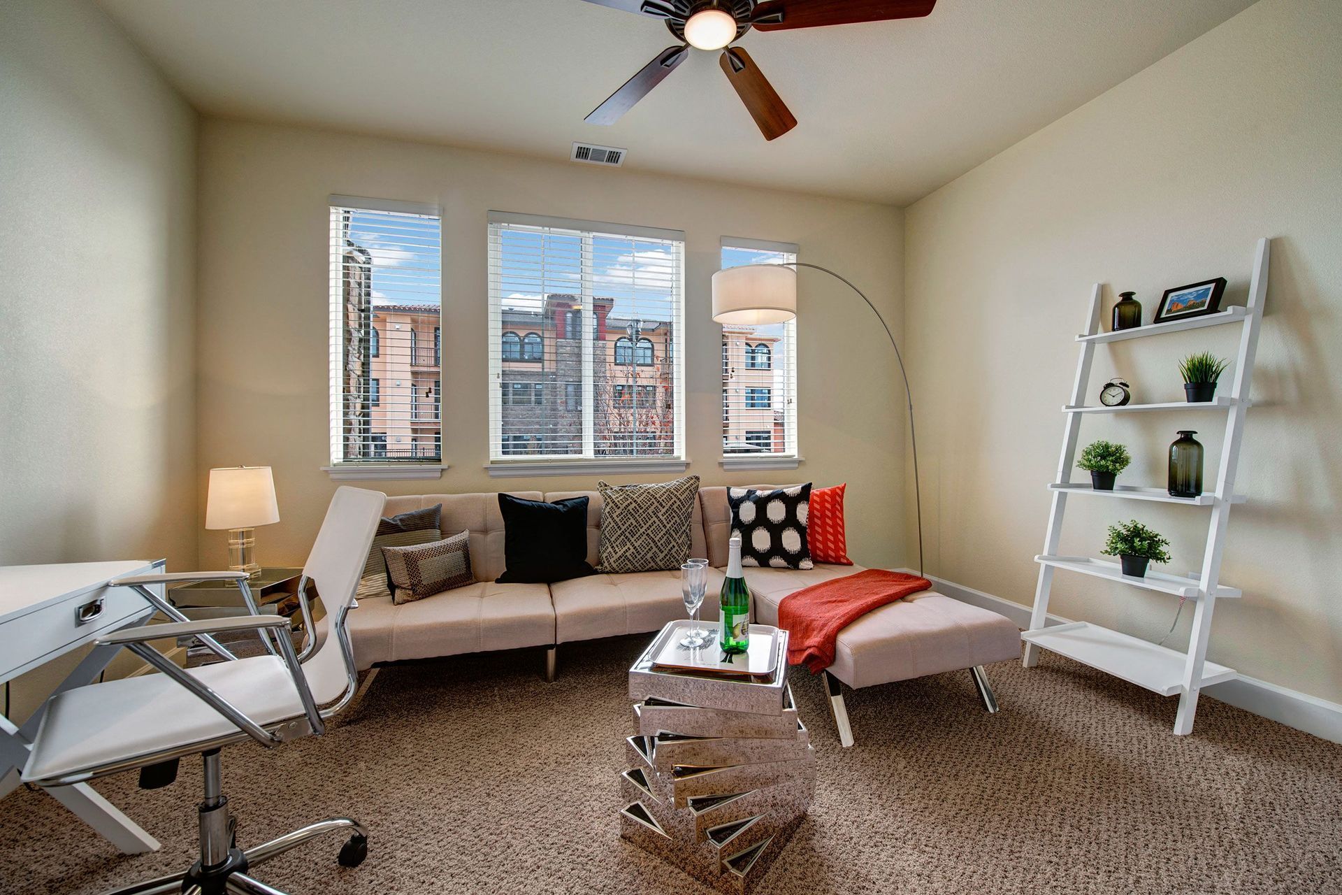 La Bella Vita Office Room Den Apartments in Colorado Springs, CO