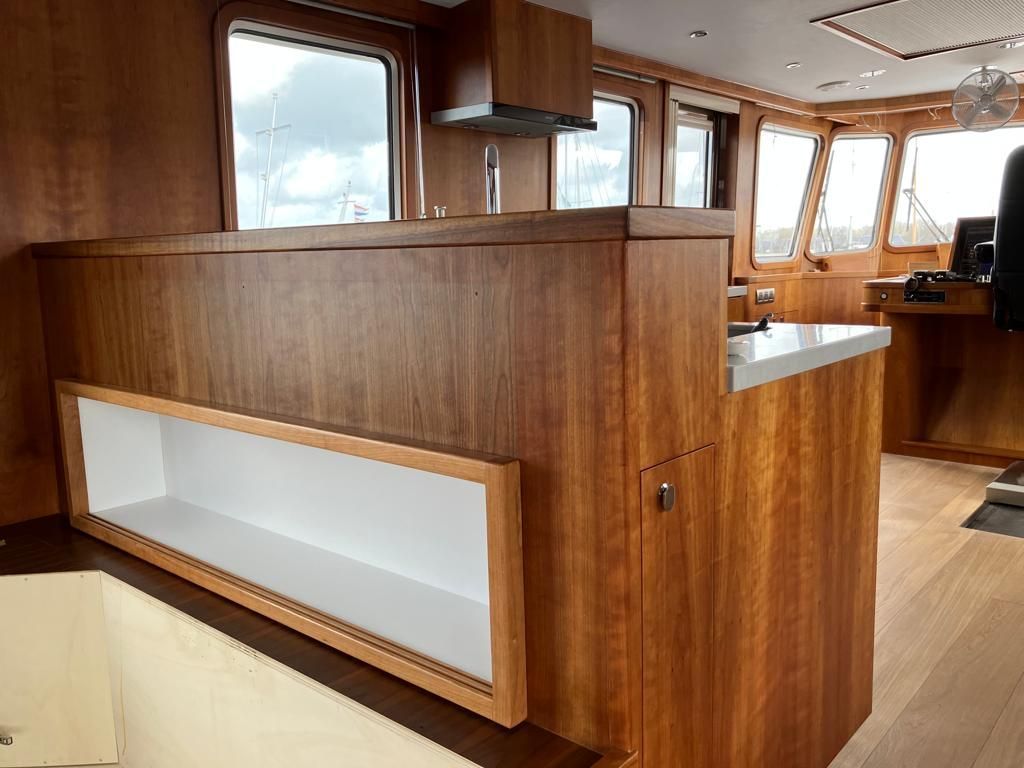 Jachtbouw maatwerk meubels Interieurbouw Scheepsbouw
botenbouw Refit TnT Jachtbetimmering Noord