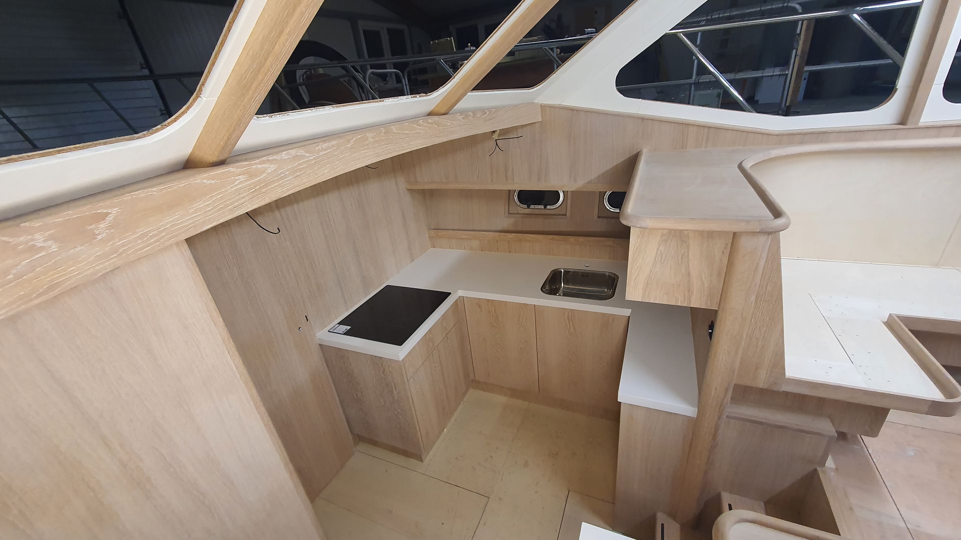 keuken en keukenblad interieurbouw Casco Cruiser JachtbetimmeringNoord