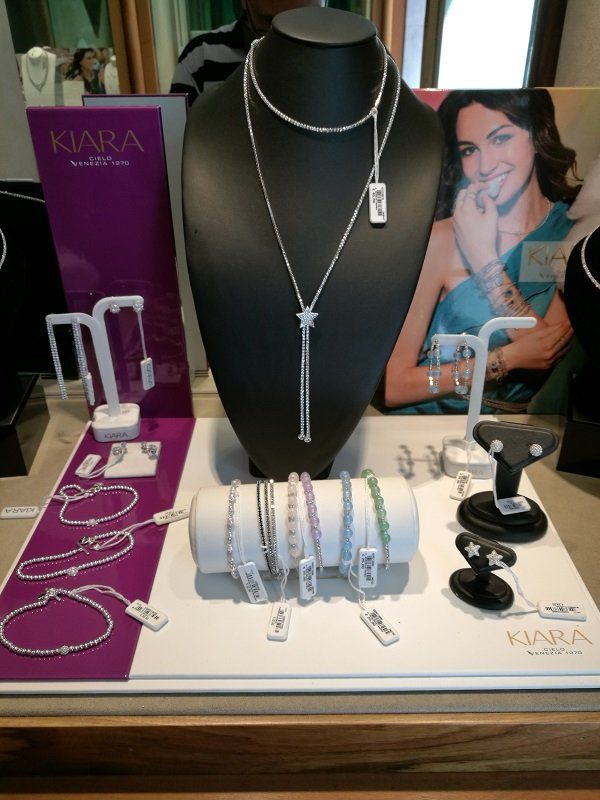 collane e bracciali di marca