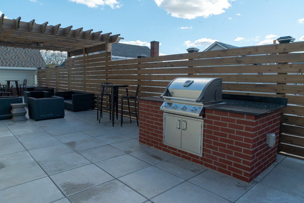 191 Hamilton outside patio