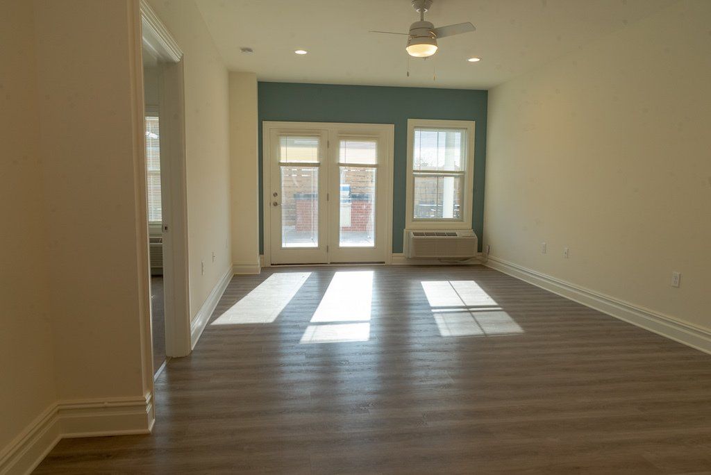 191 Hamilton interior