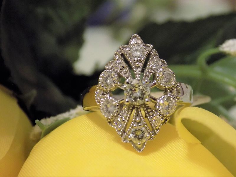 Diamond ring with an ornate