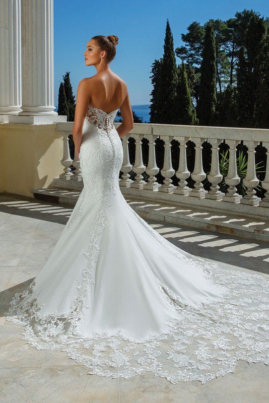 Justin Alexander wedding dress 88114 back