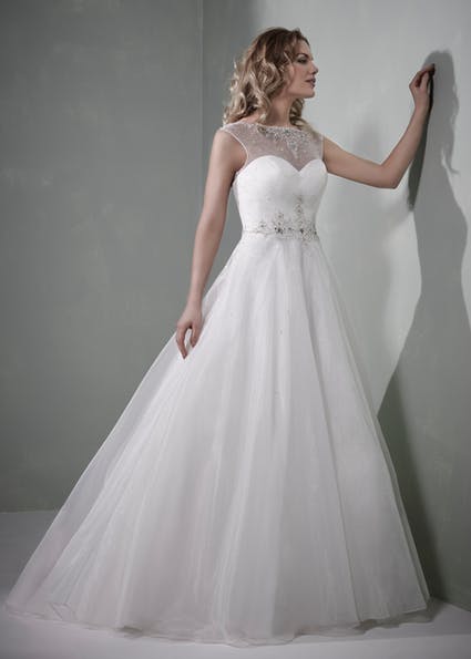 Romantica wedding dress Cornelia front