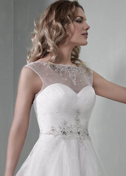 Romantica wedding dress Cornelia close up