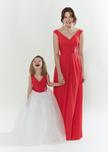 Romantica bridesmaid Eden and flowergirl