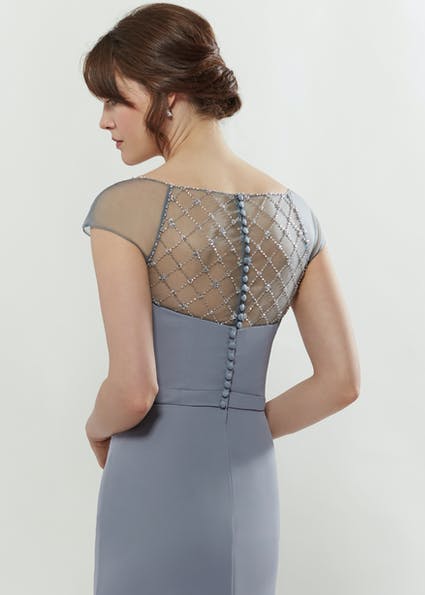 Romantica bridesmaid Misty close up