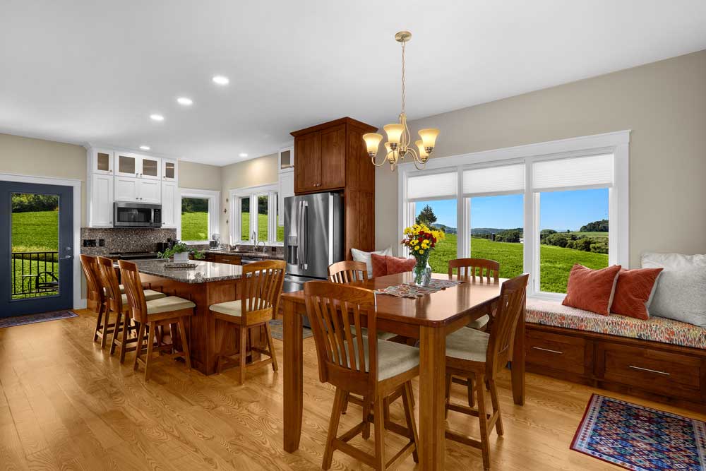 Dinning Area — Genoa, WI — Baldwin Home Improvement And Construction