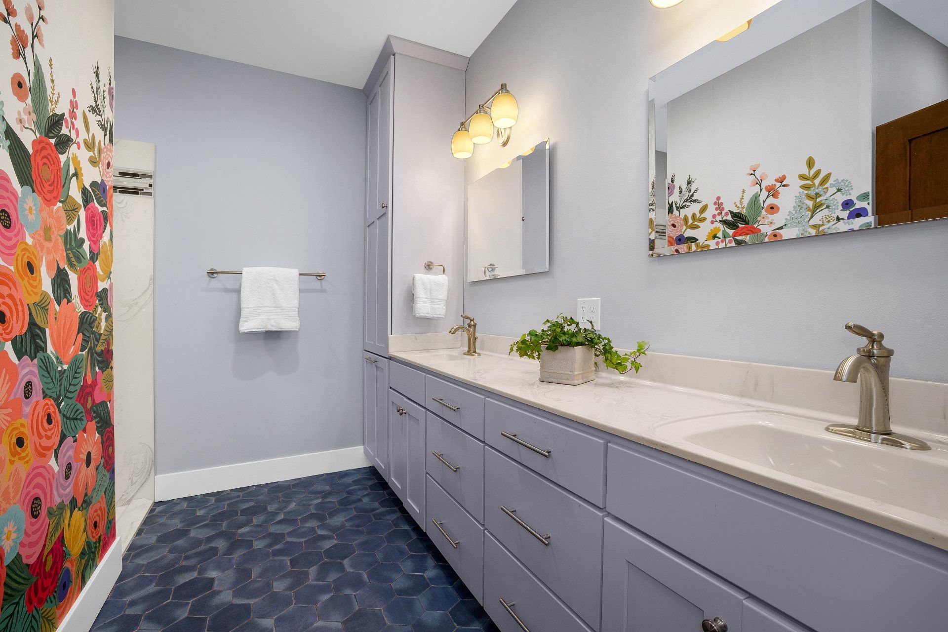 Modern Bathroom — Genoa, WI — Baldwin Home Improvement And Construction