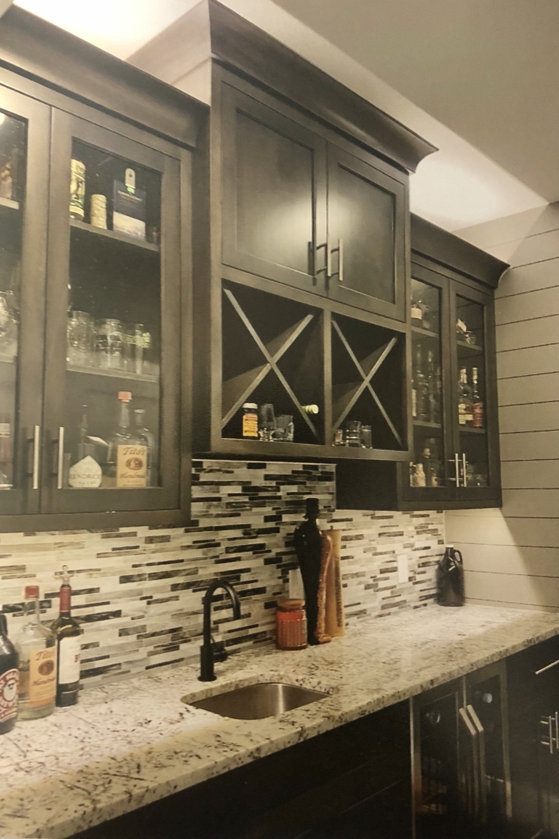 Liquor cabinet with backsplash