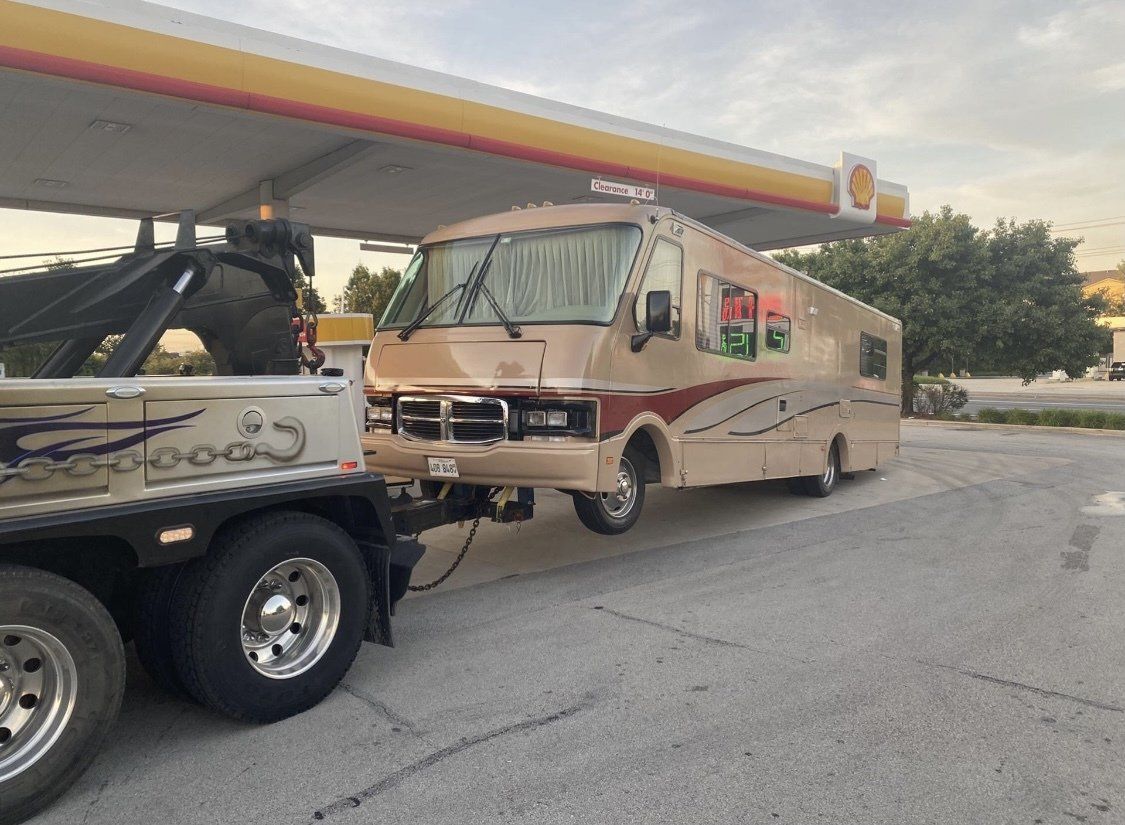 Tow Trucks Near You in Downers Grove, Naperville & DuPage County 24/7