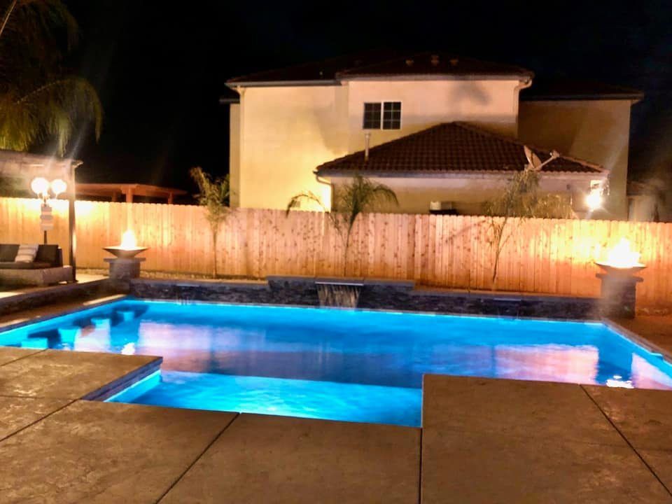 Accessible pool entrances and exits by Greenville pool builders