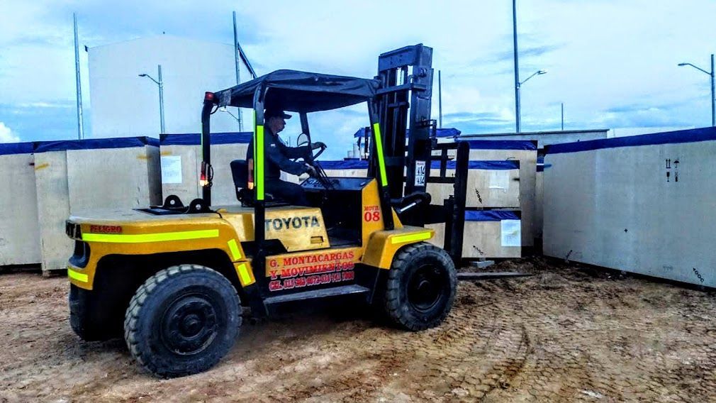 Grúas y movimientos de Santander s.a.s