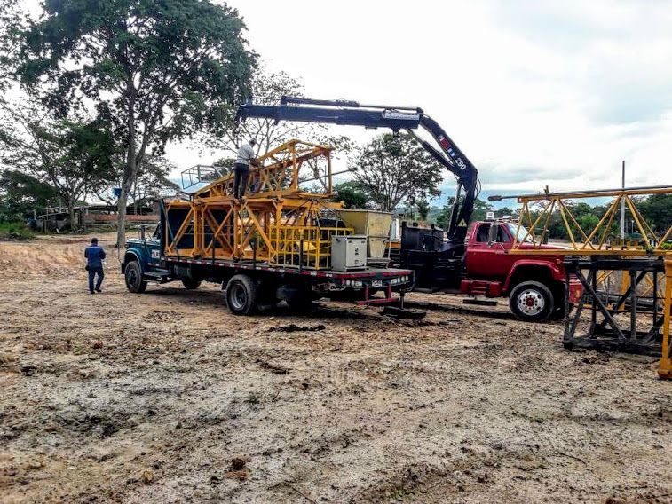 Grúas y movimientos de Santander s.a.s