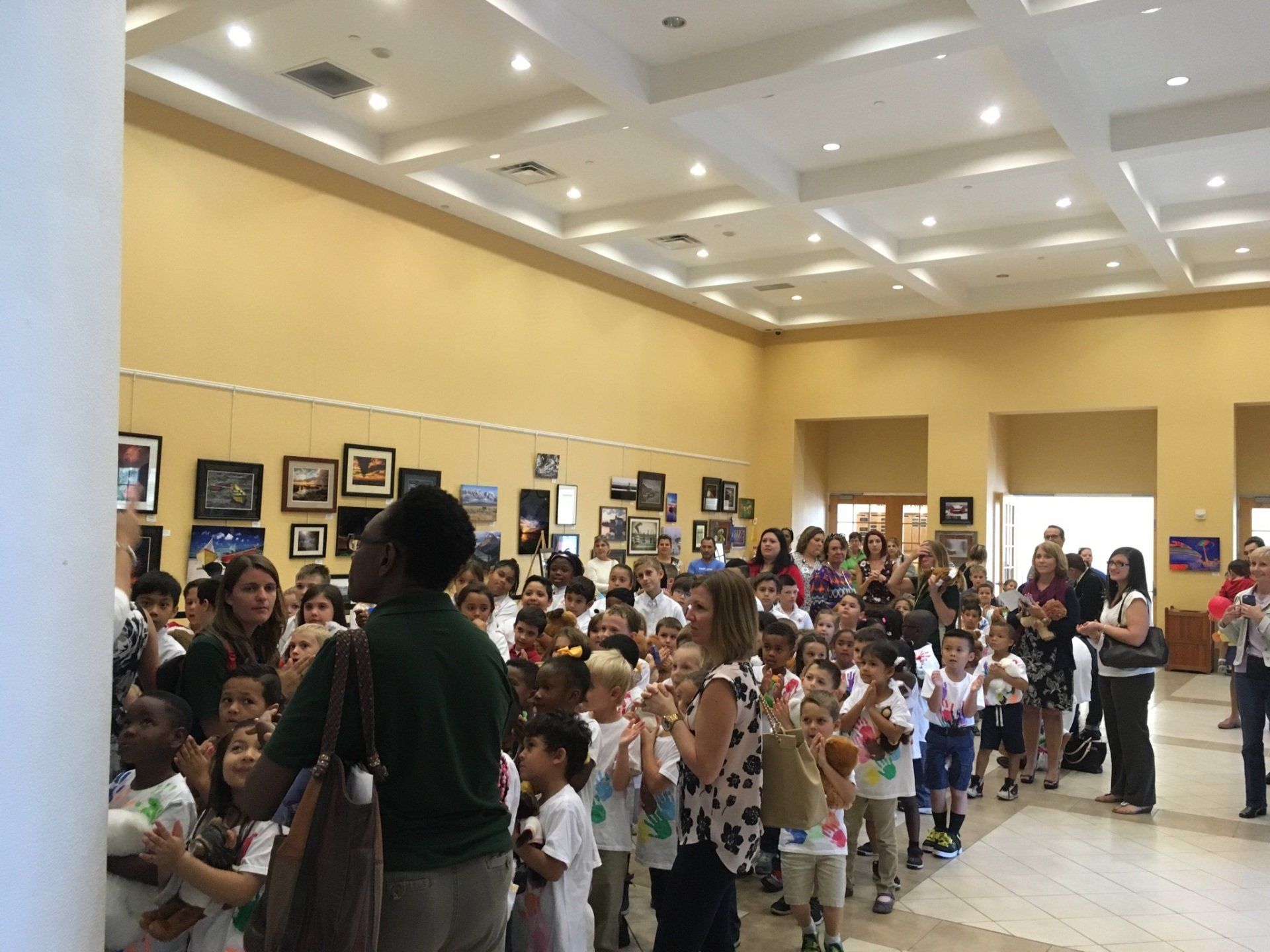 Lining up to go inside and visit the Buddy Bear® den