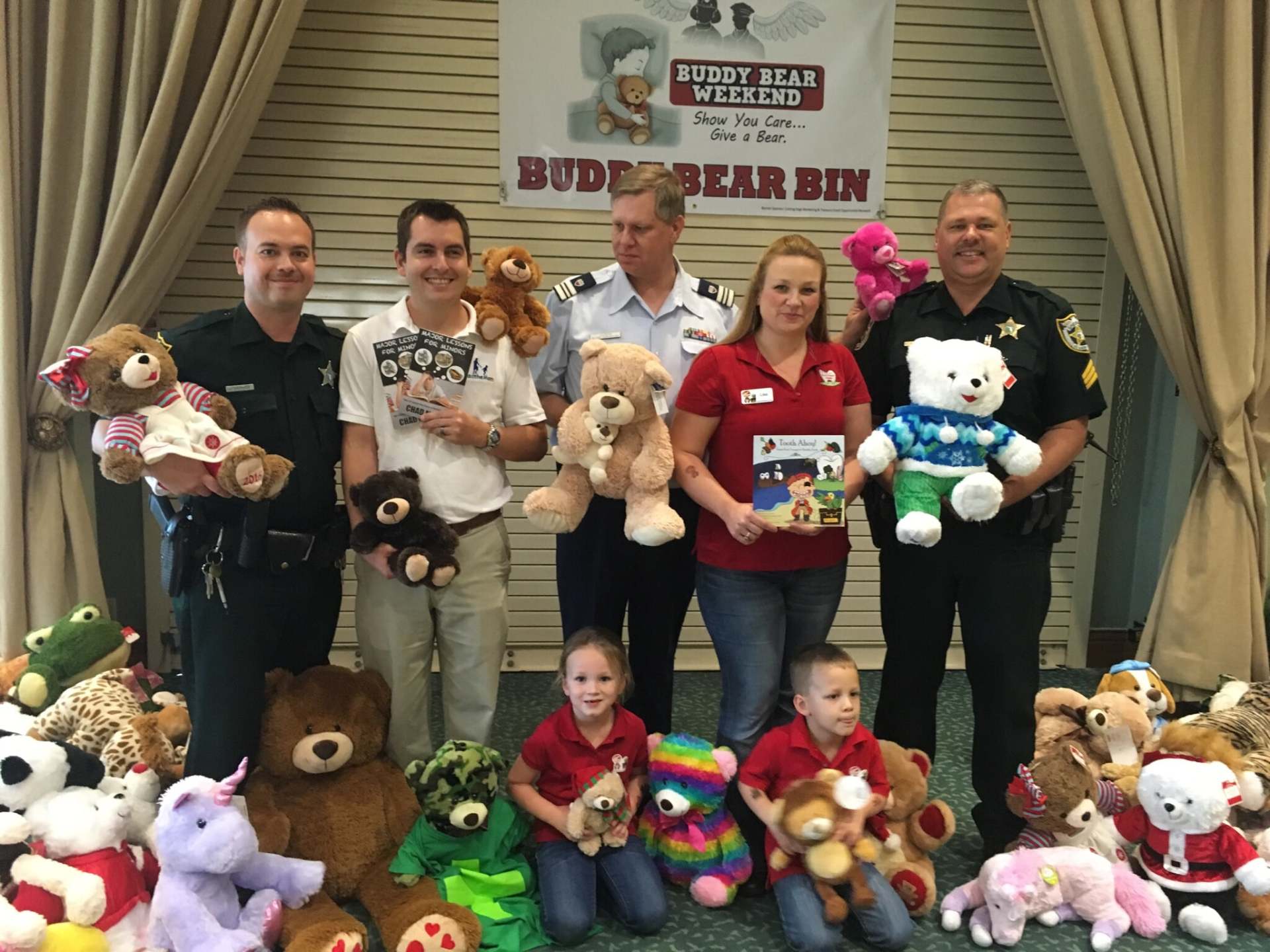 Buddy Bear® Exhibitor with the St. Lucie Country Sheriff's Department at the Buddy Bear® Bin