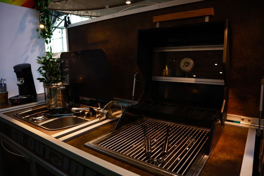 Outdoor Kitchen with Grill, Sink, and Countertop — Lakeside Gas Fridges In Argenton, NSW