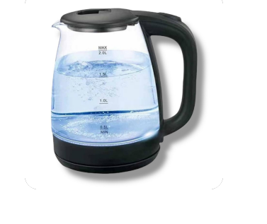 Una tetera de vidrio está llena de agua y tiene un mango negro.