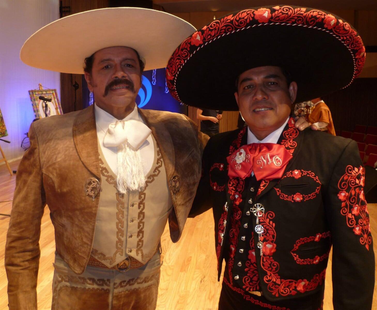 MARIACHI FIESTA BRAVA