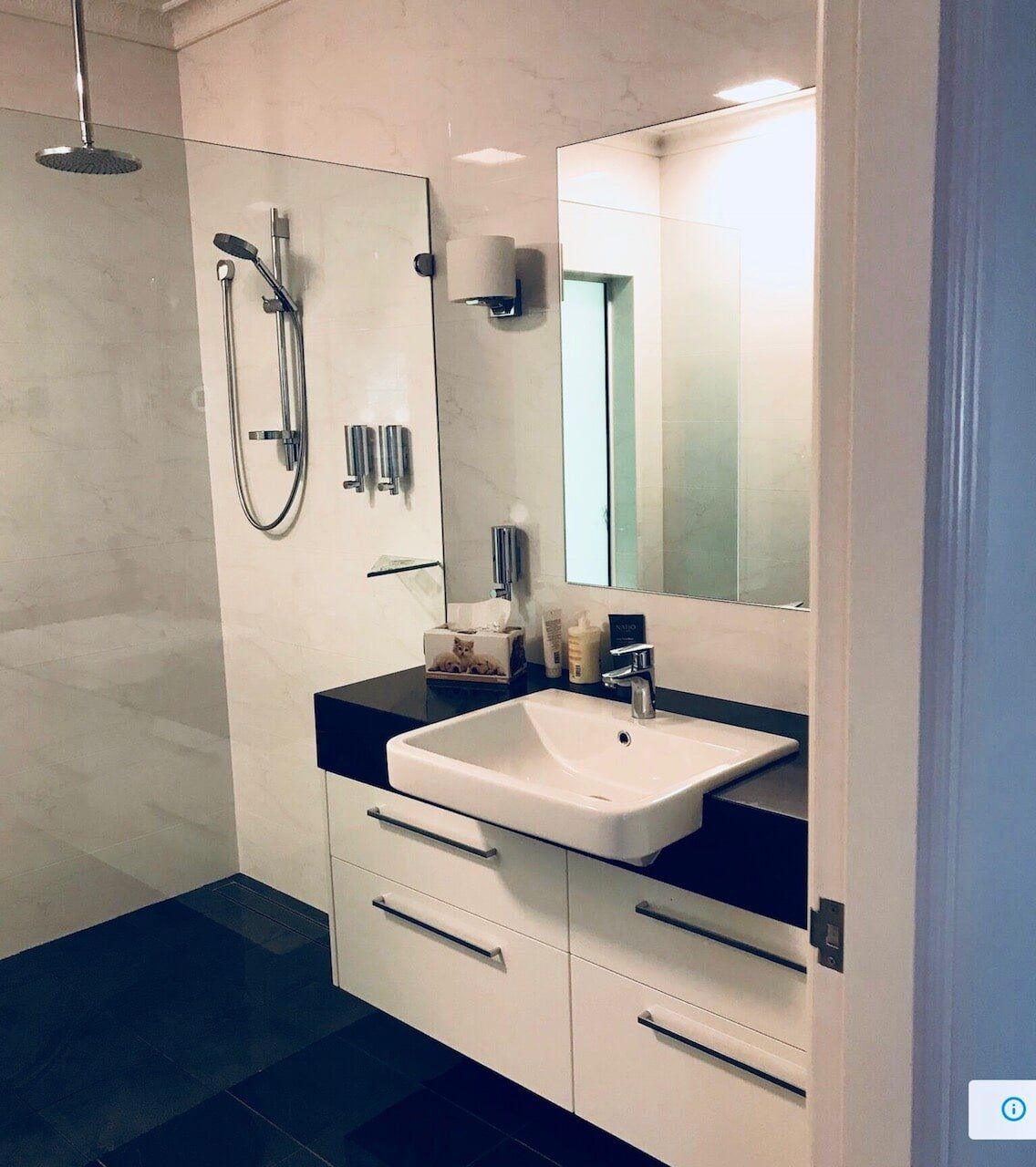 Simple and Sleek Bathroom