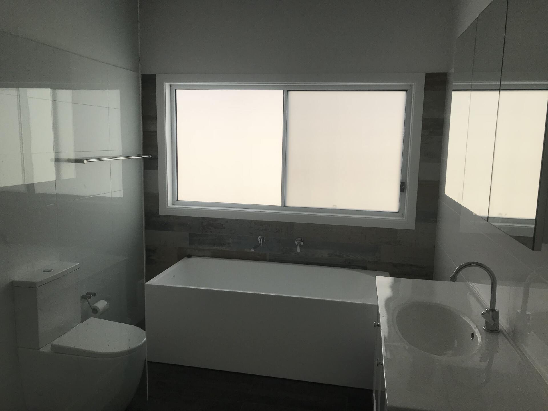 Simple and Elegant Bathroom